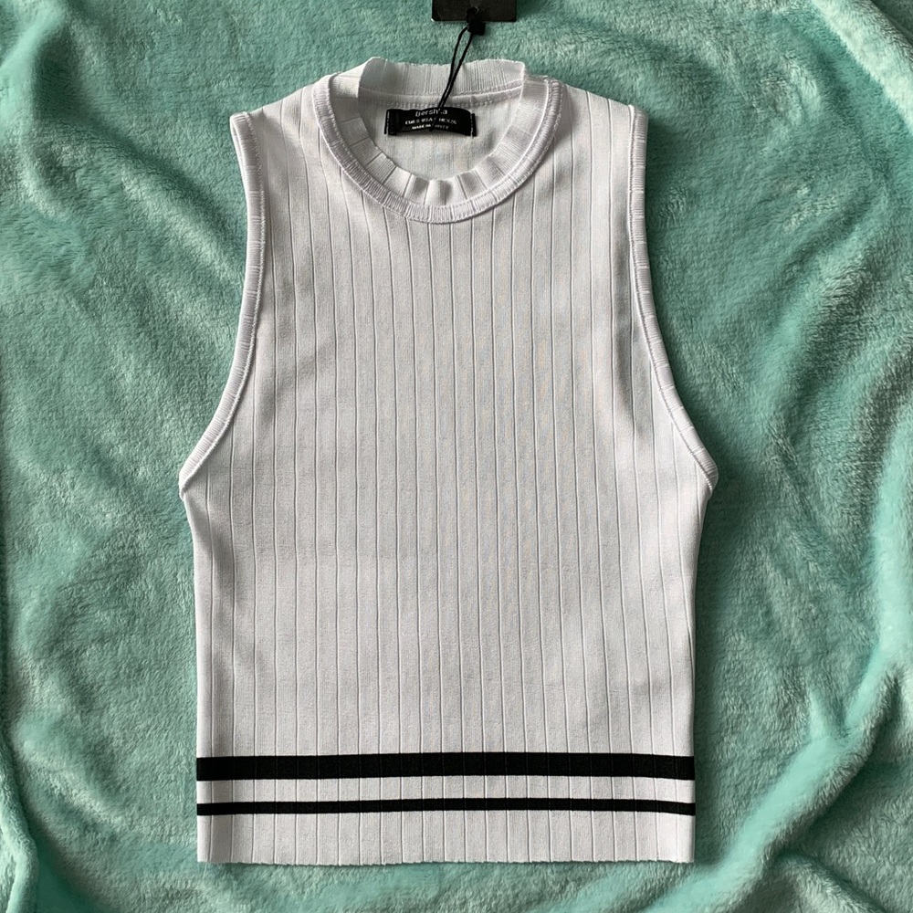 *SOLD* NWT Bershka Sport Tank Basic